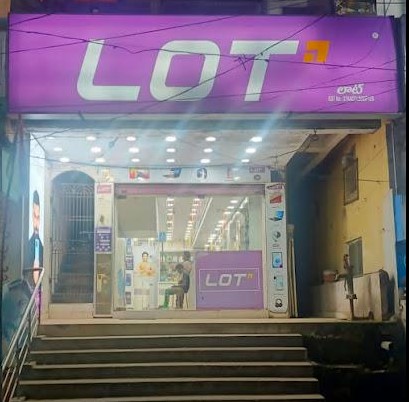 LOT Mobiles Vijayawada Patamata – Best Mobile Shop in Vijayawada Patamata