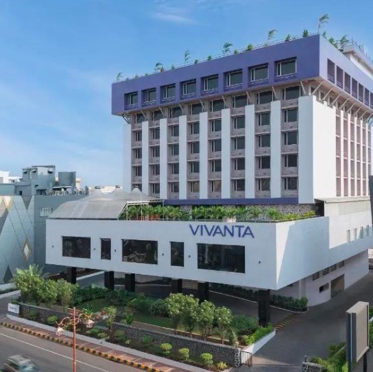 Vivanta Vijayawada, MG Road